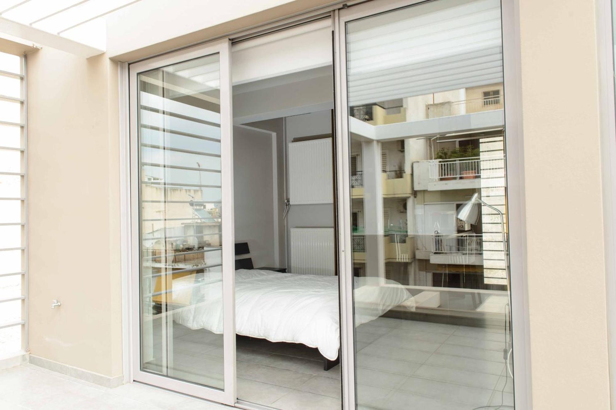 Bright Loft With Terrance - Next To Metro Kerameikos Daire Atina Dış mekan fotoğraf