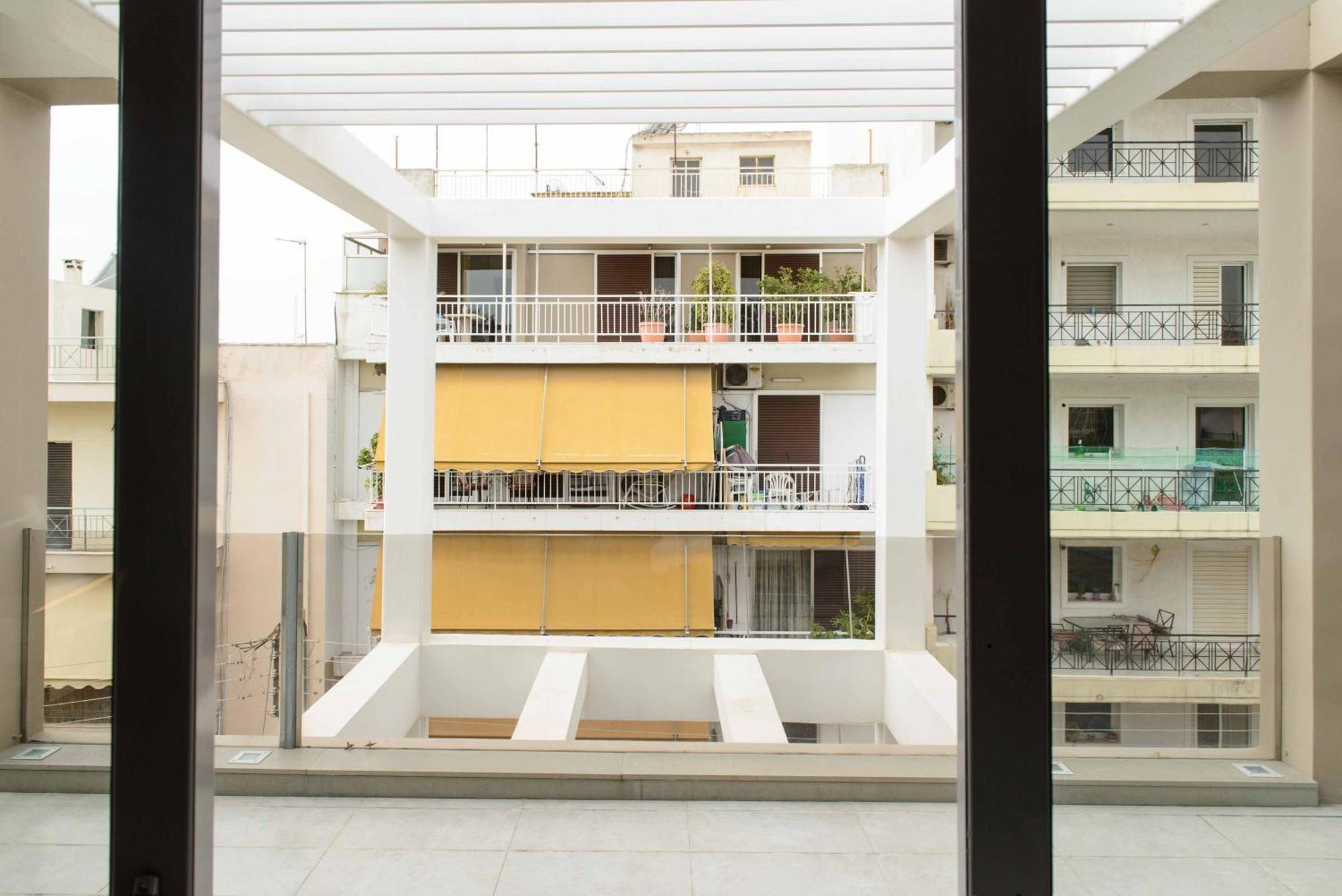 Bright Loft With Terrance - Next To Metro Kerameikos Daire Atina Dış mekan fotoğraf